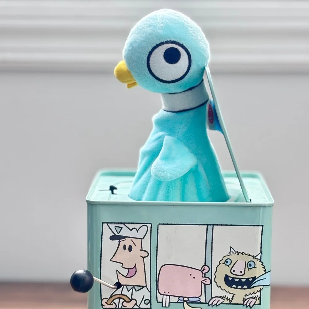 JACK IN THE BUS Jack In The Bus PIDGEON Musical Pop Up Toy Mo Willems Wheels Bus